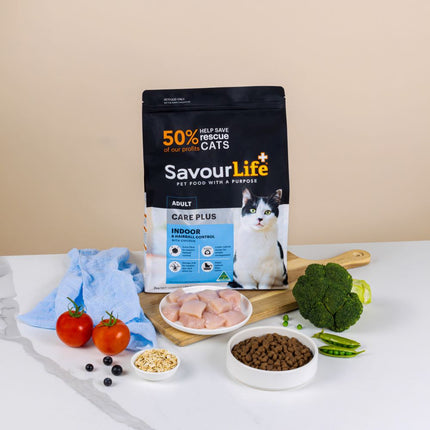 SavourLife Care Plus Adult Cat Hairball Control Chicken Dry Food (2kg)