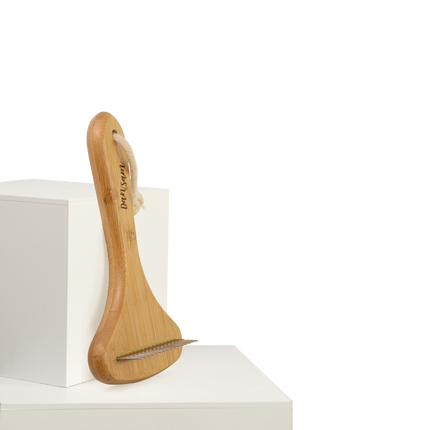 Dan & Sam - Bamboo Rotating Wide Tooth Rake