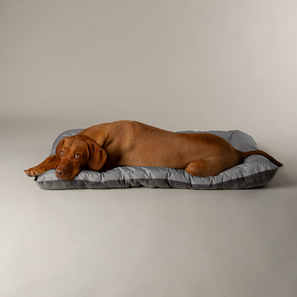 Scruffs Expedition Reversible Crate Mat Storm Grey 90cm