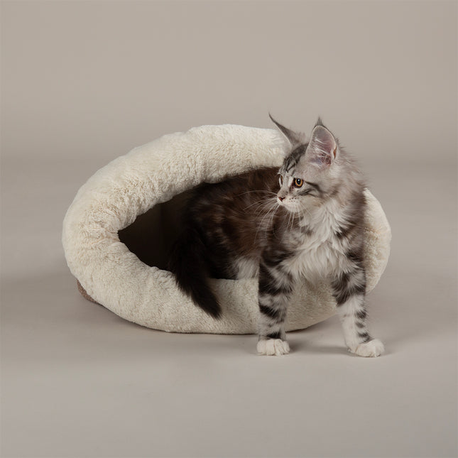 Scruffs Seattle Crinkle Sleeping Bag Cat Bed Sienna Brown