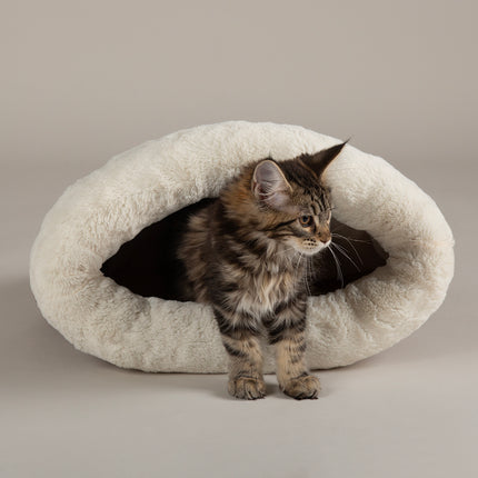 Scruffs Seattle Crinkle Sleeping Bag Cat Bed Sienna Brown