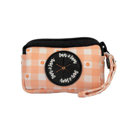 Dan & Sam - Poop Bag Dispenser (Daisy Picnic)